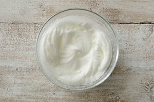 Preparazione Torta di nocciole senza lievito - Fase 2