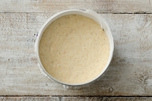 Preparazione Torta di nocciole senza lievito - Fase 3