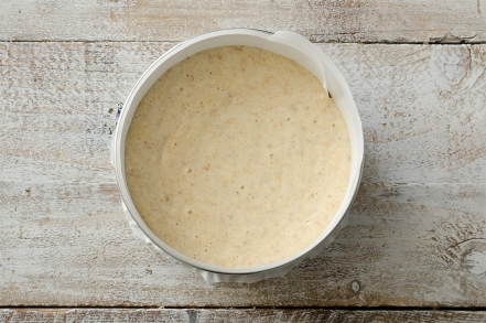 Preparazione Torta di nocciole senza lievito - Fase 3 Preparazione Torta di nocciole senza lievito - Fase 3