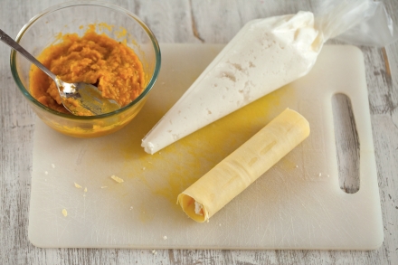 Preparazione Cannelloni zucca e ricotta - Fase 3 Preparazione Cannelloni zucca e ricotta - Fase 3