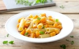 Maccheroni con zucca e acciughe