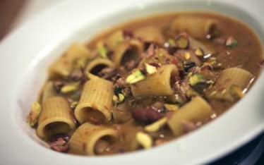 Pasta, fagioli e pistacchi