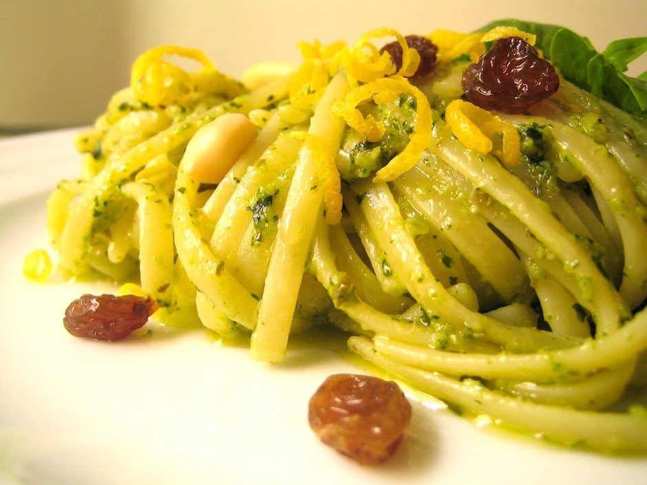 Linguine al pesto isolano ricetta