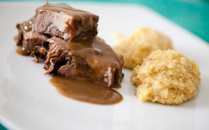Polenta e cinghiale brasato