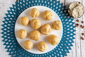 Preparazione Bignè salati ripieni - Fase 4