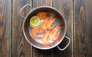 Preparazione Barchette alla mousse di gamberetti e avocado - Fase 1