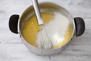 Preparazione Bignè alla crema - Fase 4