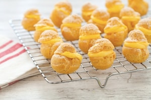 Preparazione Bignè alla crema - Fase 6