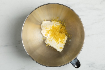 Preparazione Torta marmorizzata al limone - Fase 1 Preparazione Torta marmorizzata al limone - Fase 1