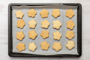 Preparazione Biscotti al latte - Fase 3