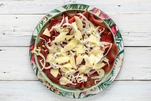 Preparazione Bresaola con scaglie di grana, ﬁnocchi e mela verde - Fase 2