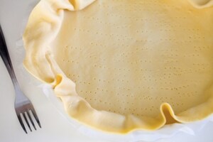 Preparazione Torta brisée alle ciliegie e pistacchi - Fase 2