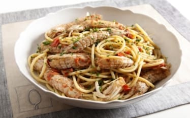 Bucatini con le canocchie