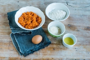 Preparazione Canederli di zucca, porro e salvia - Fase 1