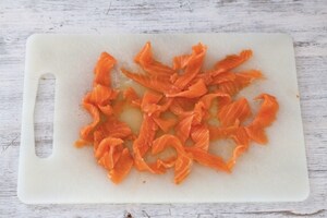 Preparazione Farfalle al salmone - Fase 2