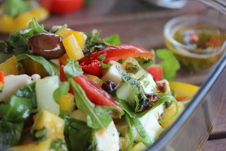 Insalatina con vinaigrette piccante alle erbe ricetta