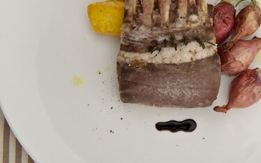 Agnello al sale con scalogni