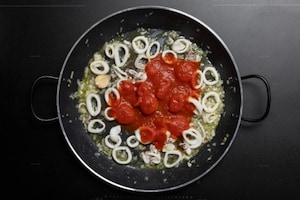 Preparazione Paella di pesce - Fase 3