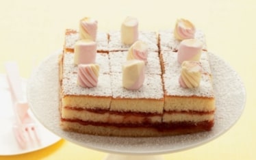 Pan di Spagna con marmellata