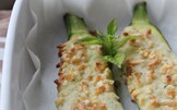 Zucchine ripiene con crema di patate alla menta
