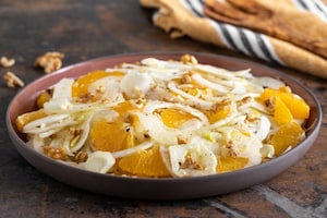 Preparazione Insalata di finocchi, arance e noci - Fase 3