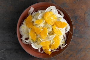 Preparazione Insalata di finocchi, arance e noci - Fase 2