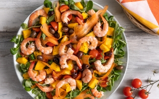 Insalata di gamberi e mango Insalata di gamberi e mango