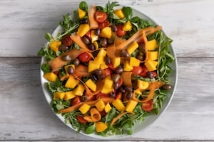 Preparazione Insalata di gamberi e mango - Fase 4