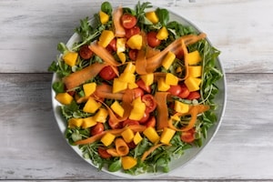 Preparazione Insalata di gamberi e mango - Fase 3