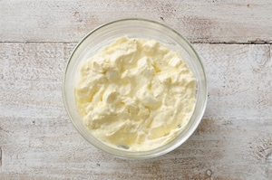 Preparazione Torta salata al formaggio - Fase 2