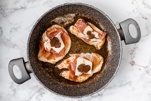 Preparazione Petti di tacchino alla bolognese - Fase 1