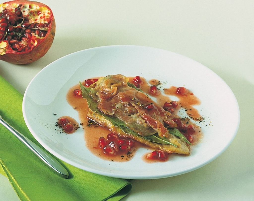 Ricetta Petto Di Faraona Al Succo Di Melagrana Cucchiaio D Argento