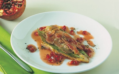 Petto di faraona al succo di melagrana