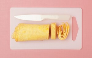 Preparazione “Tagliatelle” di frittata con salsa al pomodoro - Fase 3