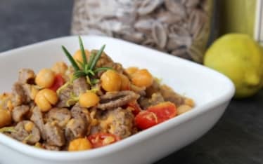 Gnocchetti di grano saraceno con ceci e limone