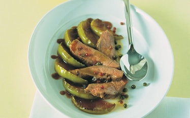 Petti d'anatra al pepe e gelatina di cotogne