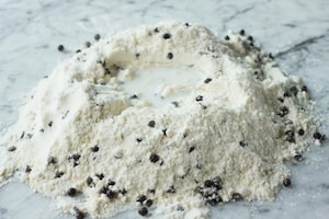 Preparazione Biscotti con gocce di cioccolato - Fase 3