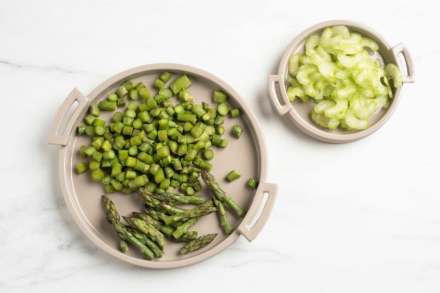Preparazione Insalata di riso e asparagi - Fase 2 Preparazione Insalata di riso e asparagi - Fase 2