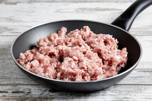 Preparazione Lasagne alla zucca con salsiccia - Fase 1