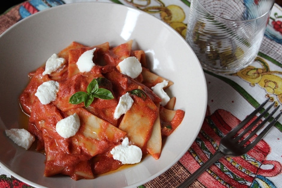 Maltagliati di kamut pomodoro e ricotta ricetta