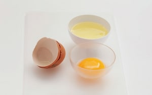 Preparazione Minestrina con stracciatella d’uovo e zucchine grattugiate - Fase 2