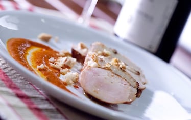 Pollo alla paprika con salsa di peperoni