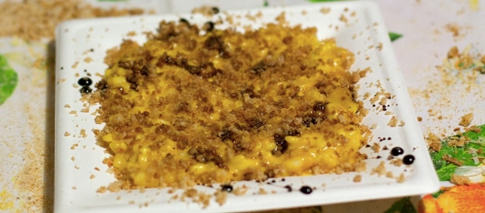 Risotto alla zucca, granella di ciccioli e aceto balsamico ricetta