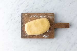 Preparazione Biscotti di Natale decorati - Fase 2