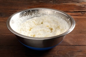 Preparazione Milkshake di banane e cioccolato - Fase 1