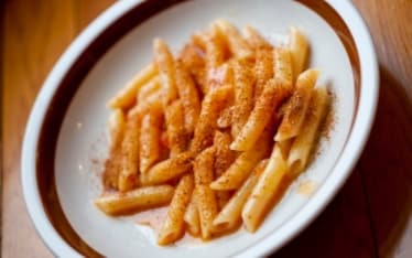 Pennette cacio e uova