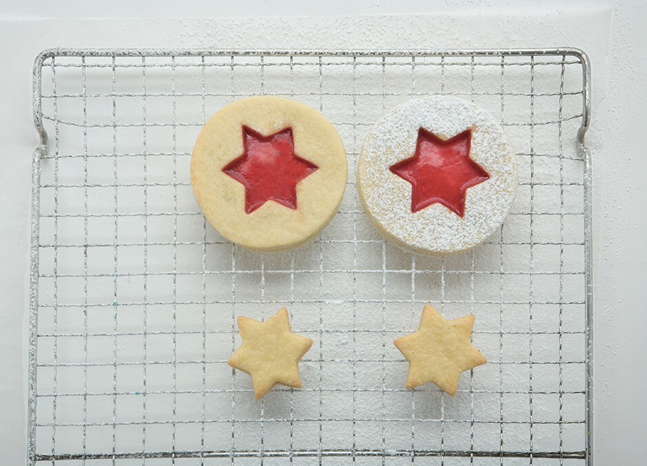 Biscotti di Natale al lampone ricetta