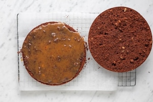 Preparazione Torta al cioccolato e noci  - Fase 5