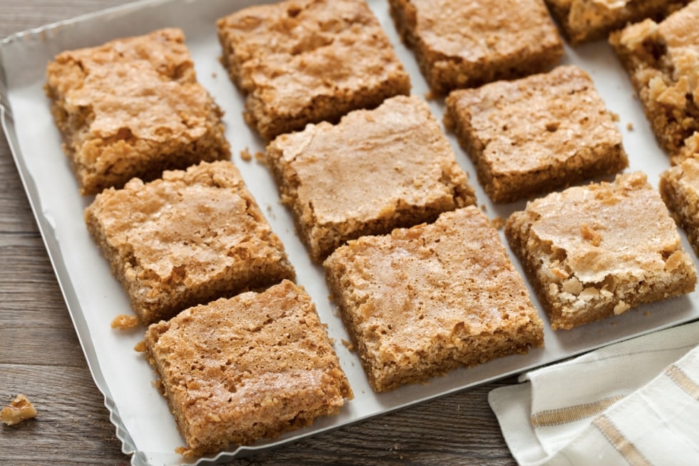 Biscotti glassati alle noci ricetta