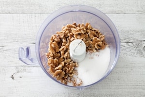 Preparazione Biscotti glassati alle noci - Fase 1